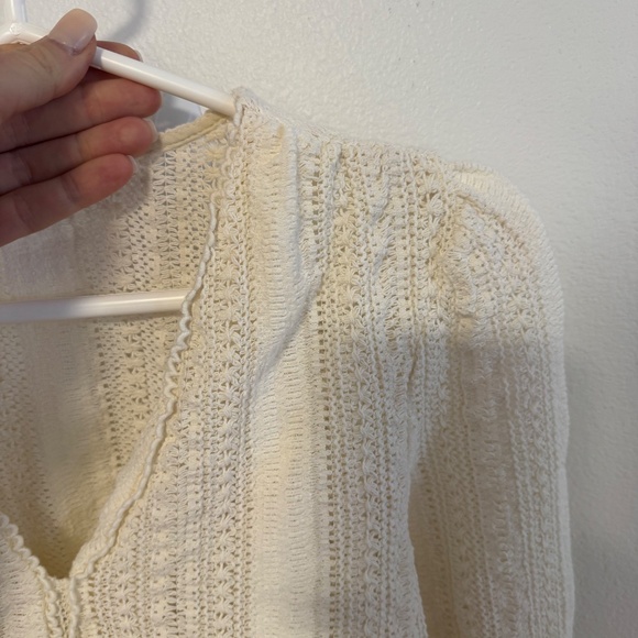 Neutral Boho Top - Picture 3 of 6